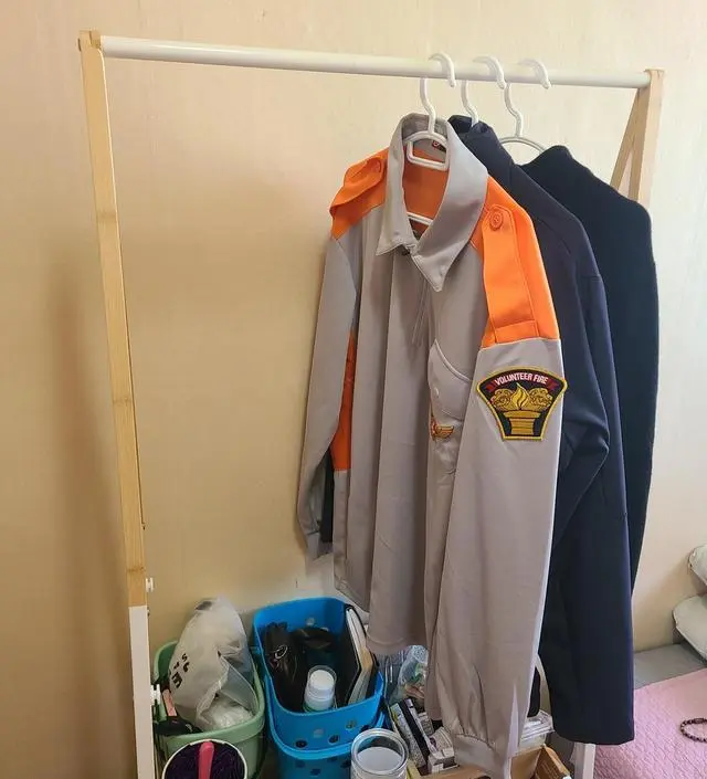 [네이버브랜드스토어 리뷰] 정신없는 아버지방을 이걸로 정리하고 깔끔해졌어요. 조립도 쉽고 유격도 없어서 가격대