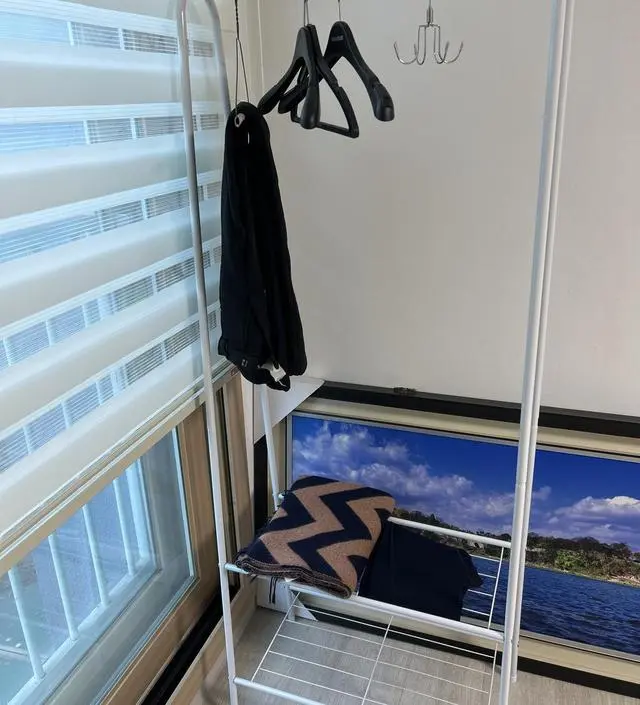 [네이버브랜드스토어 리뷰] 손님방에 사용하려고 구매햤습니다
