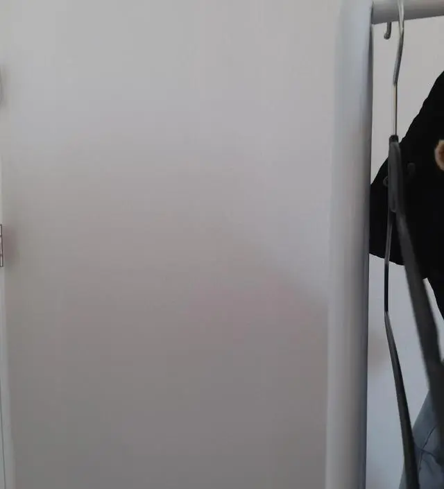 [네이버브랜드스토어 리뷰] 외출복 걸기 좋아요 옷 걸기전에 찍을걸..
