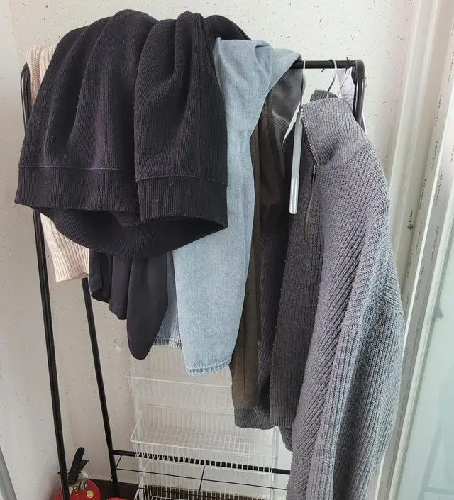 [네이버브랜드스토어 리뷰] 생각도 못한 빠른 배송과 어렵지 않은 조립, 넉넉한 수납공간이 마음에 듭니다.
