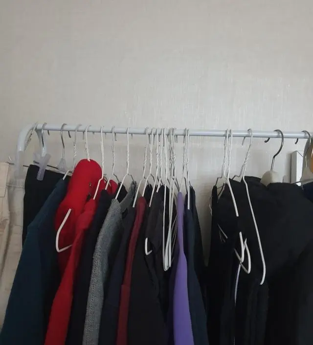 [네이버브랜드스토어 리뷰] 자리차지하지않고 작은공간에 놓을수있어서 만족합니다