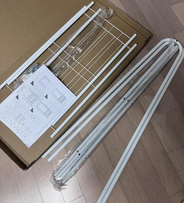 [네이버브랜드스토어 리뷰] 좁은공간에 쓸 미니헹거가 필요했는데 딱좋습니다^^