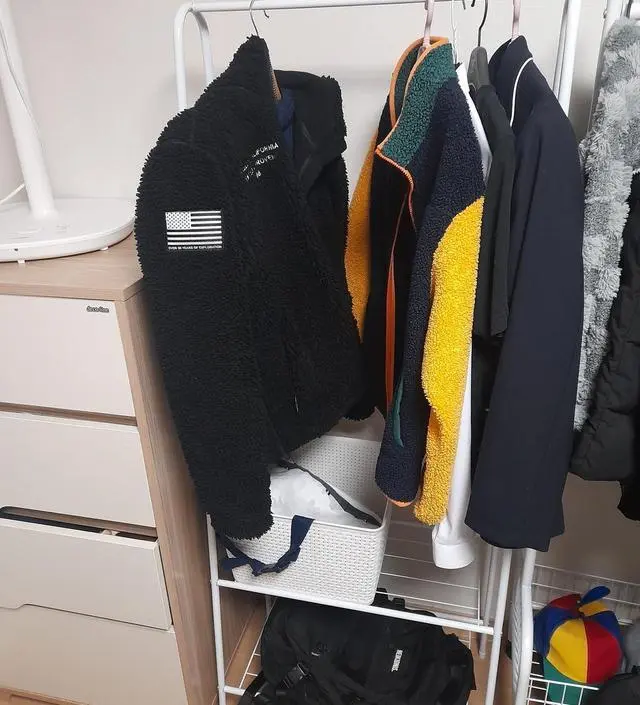 [네이버브랜드스토어 리뷰] 아들 교복 걸어두고 가방 두려고 구매했는데 사이즈가 너무 좋아요^^