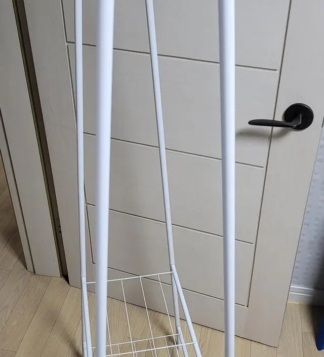 [네이버브랜드스토어 리뷰] 좁은 공간 활용에 좋네요.
