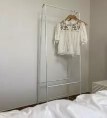 가볍고 이동성이 좋아 여기저기 집에서 잘 쓰이고있는