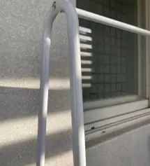 세탁실에 두고 쓰는중 간단하게 걸기 딱좋아요
