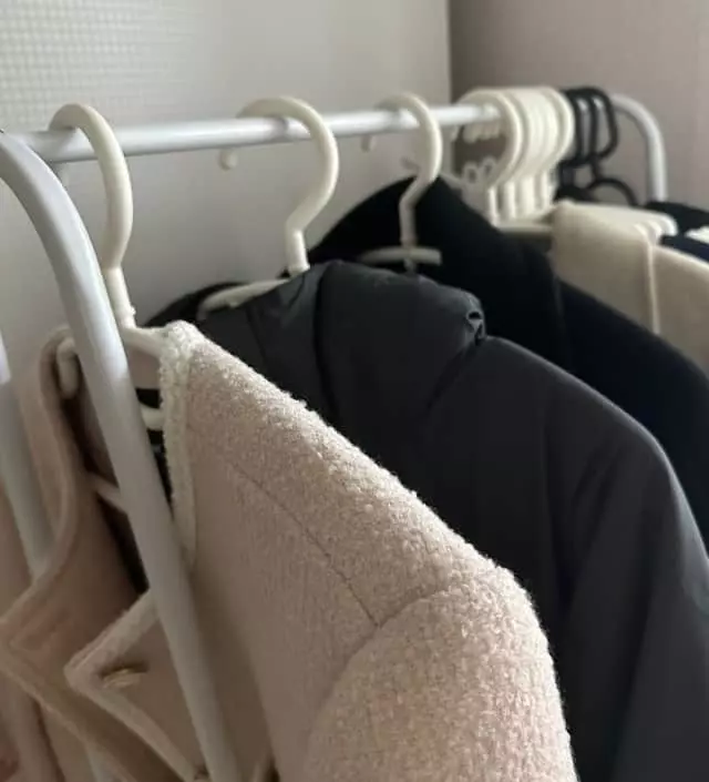 가격도 저렴하고 옷도 많이 걸려요!
