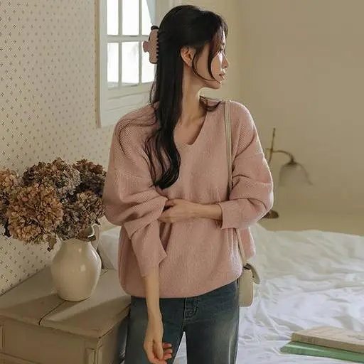 5DA31950HR_폭닥한 울 브이넥 도톰니트