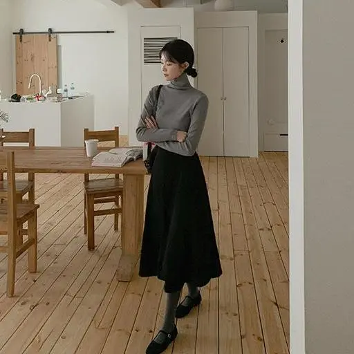 벨벳 터치 플레어 스커트