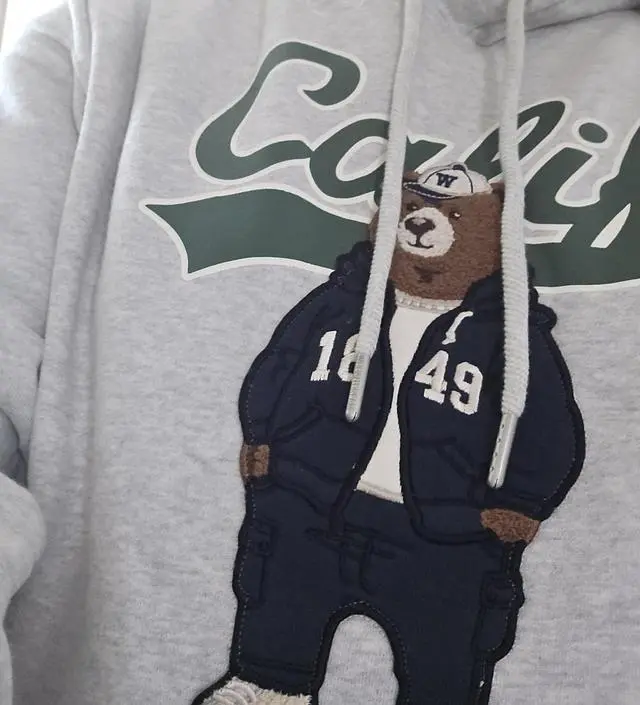 【WHO.A.U】Steve Boucle Patch Hoodie(Brushed) Steve Boucle Patch Hoodie(Brushed) - 후아유닷컴