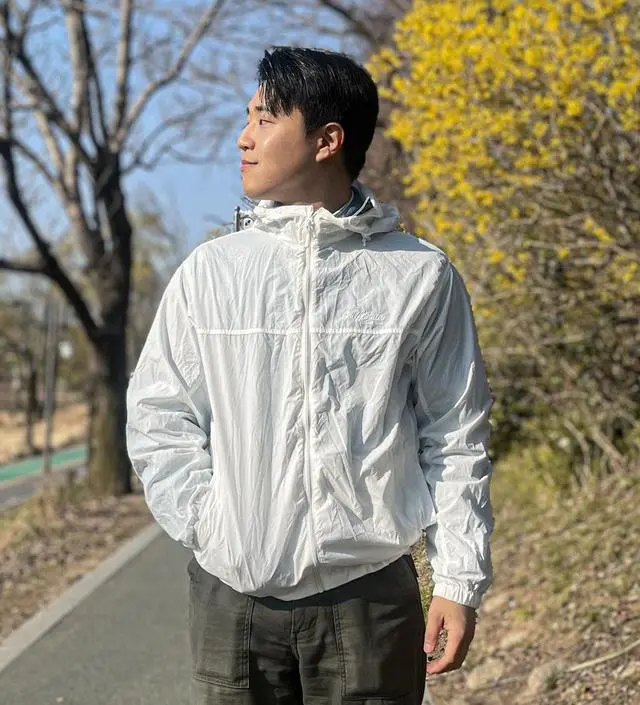 【WHO.A.U】Steve Packable Windbreaker Steve Packable Windbreaker - 후아유닷컴